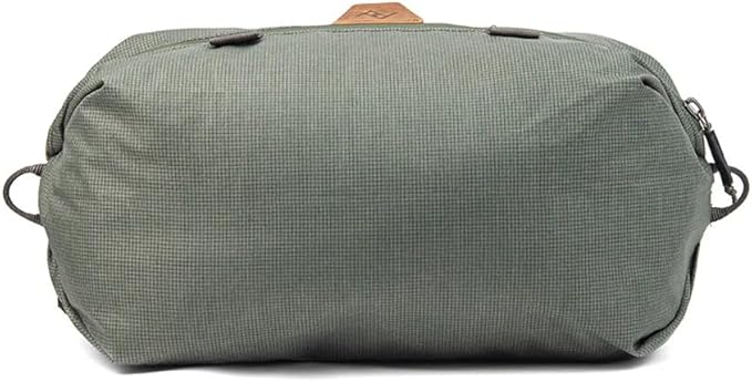 Peak Design Shoe Pouch, Sage, Ultralight Travel Organizer Bag for Shoes or Other Items, Weatherproof Shell, Packs into Itself, Fits 1–2 Pairs of Shoes, Works with Peak Design Travel Bags