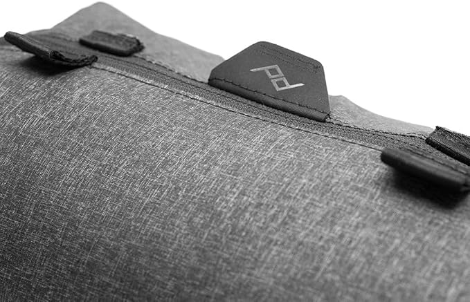 Peak Design Shoe Pouch, Charcoal, Ultralight Travel Organizer Bag for Shoes or Other Items, Weatherproof Shell, Packs into Itself, Fits 1–2 Pairs of Shoes, Works with Peak Design Travel Bags