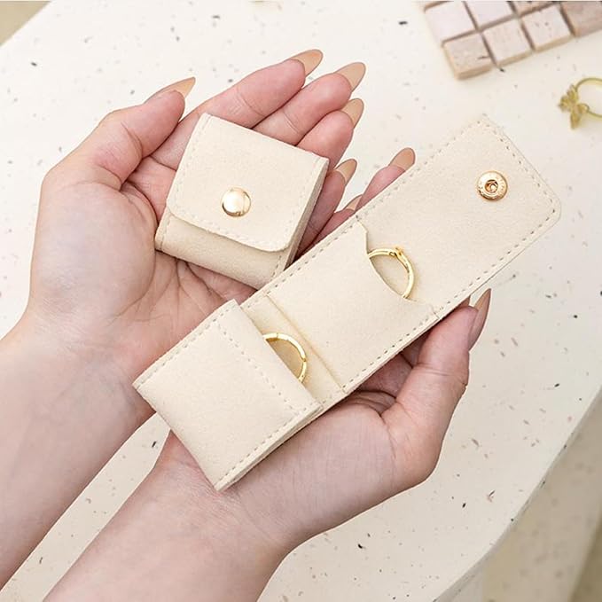 Mini Travel Jewelry Bag, 2025 New Travel Jewelry Case Organizer, Portable Foldable Compartment Auxiliary Mini Travel Jewelry Roll Bag With Buckle For Small Jewelry Earrings, Rings, Necklaces (D)