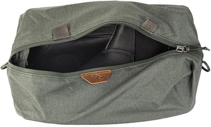 Peak Design Shoe Pouch, Sage, Ultralight Travel Organizer Bag for Shoes or Other Items, Weatherproof Shell, Packs into Itself, Fits 1–2 Pairs of Shoes, Works with Peak Design Travel Bags