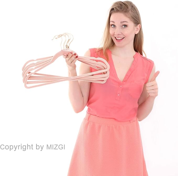MIZGI Premium Velvet Hangers (30 Pack) Heavy Duty - Non Slip Felt Hanger - Blush Pink - Rose Gold 360 Degree Swivel Hooks,Space Saving Clothes Hanger,Durable Strong for Suits,Coats,Dress