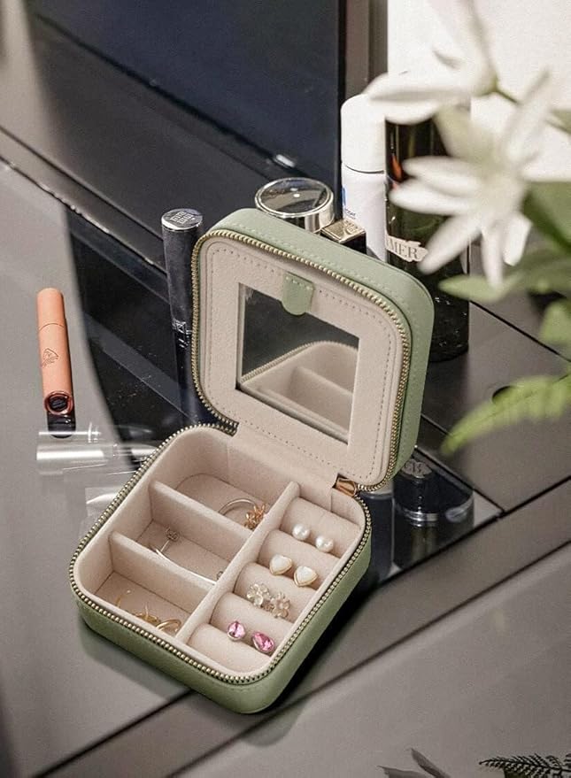 S.Leaf Travel Jewelry Organizer Travel Jewelry Boxes for Women Small Jewelry Travel Case Box Portable Travel Jewelry Case Travel Case Mini Jewelry (03_Lychee_Heart)