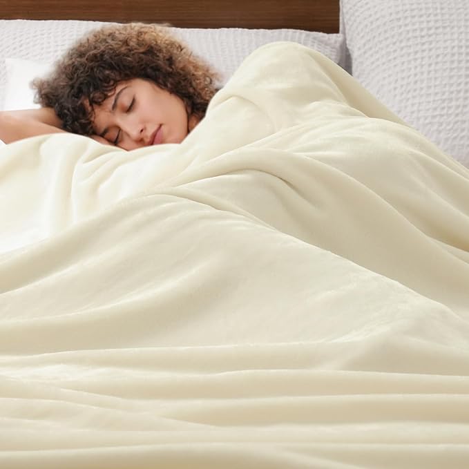 PHF Ultra Soft Fleece Blanket King Size, No Shed No Pilling Luxury Plush Cozy 300GSM Lightweight Blanket for Bed, Couch, Chair, Sofa Suitable for All Season, 108" x 90", Cream