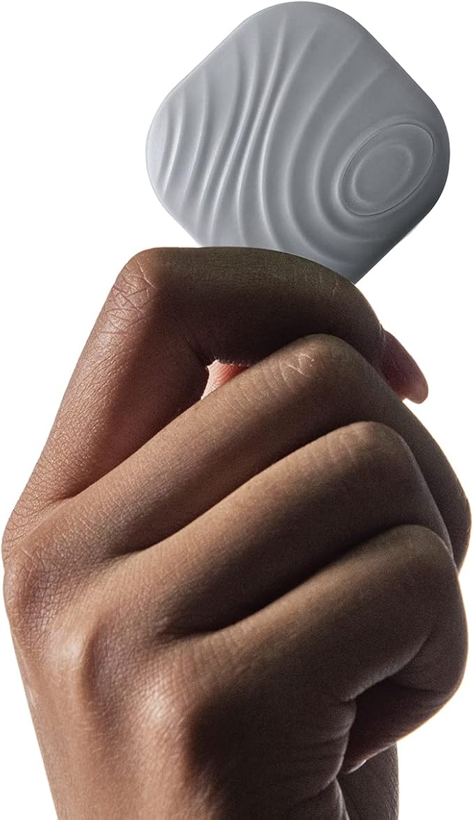 Key Finder, Bluetooth Tracker Item Locator with Key Chain for Keys Pet Wallets or Backpacks and Tablets, Batteries Include (Gray, 1 Pack)