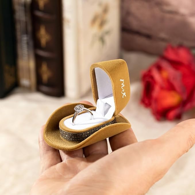 Custom Vintage Brown Cowboy Hat Jewelry Box - Decorative Ring Holder for Wedding and Engagement Rings - Elegant Storage Case and Gift for Western-Themed Ceremonies and Proposals