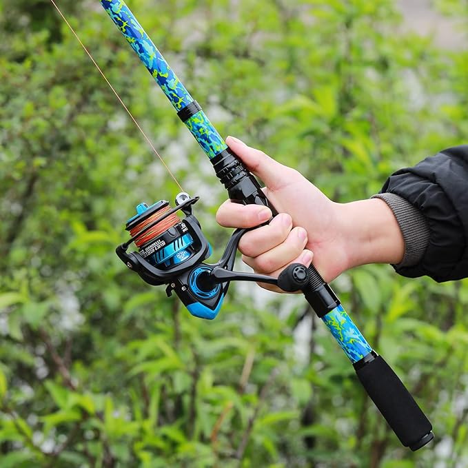 Sougayilang Fishing Rod and Reel Combos with Telescopic Fishing Pole Spinning Reels Fishing Carrier Bag for Travel Saltwater Freshwater Fishing