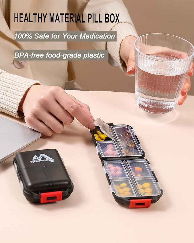 2PS Weekly Pill Organizer Small Folding Box 7 Day BPA-Free Daily Pill Container Foldable Travel Pill Case with Lock Pill Holder， Medicine Organizer for Purse Pocket to Store Vitamin Etc (Black)