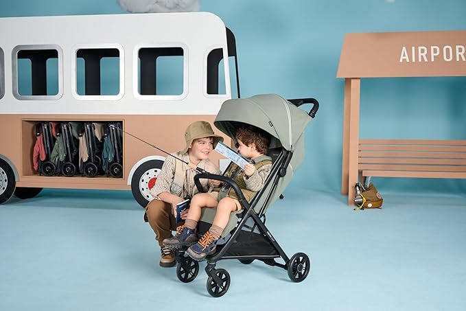 Inglesina Quid³ Stroller, Planet Green - Compact Reclining Travel Stroller for Baby & Toddler 0-55 lbs, One Hand fold, Car seat Compatible, Airplane Overhead, Lightweight, Foldable, XL UPF 50+ Canopy