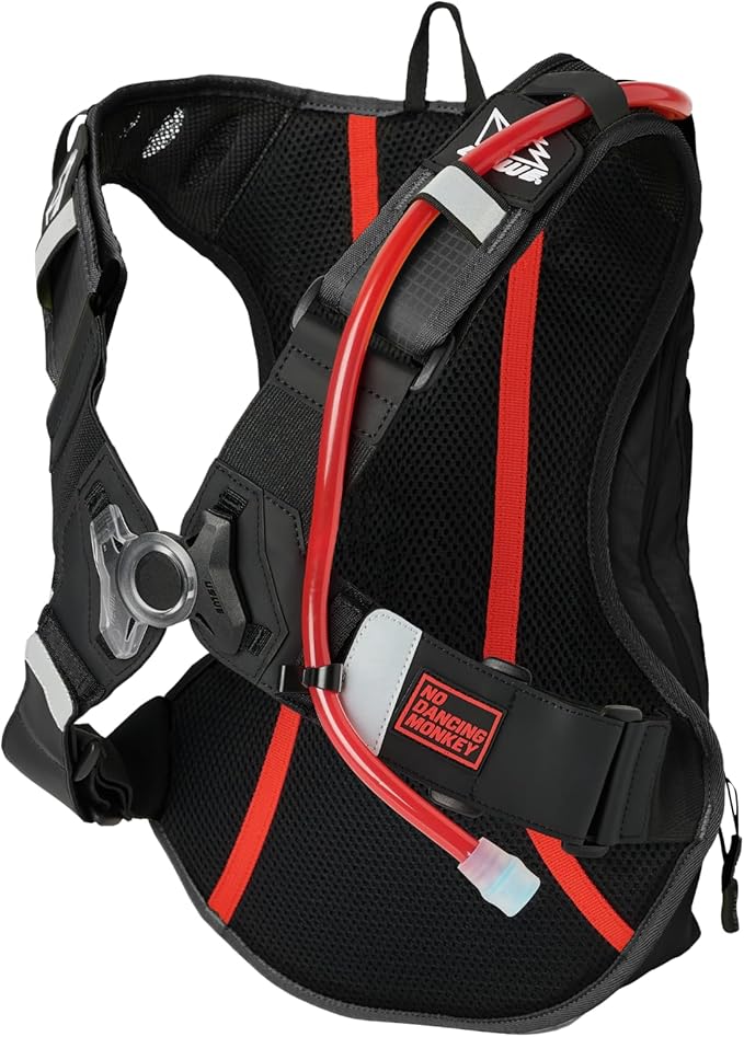 USWE Outlander Moto Hydration Pack, Running, Hiking Hydration Backpack with Water Bladder, Hydropack for Men and Women, Backpack Gear and Equipment for Cycling, MTB