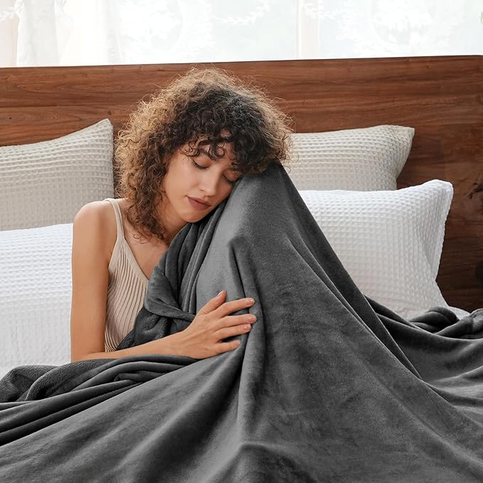 PHF Ultra Soft Fleece Blanket Queen Size, No Shed No Pilling Luxury Plush Cozy 300GSM Lightweight Blanket for Bed, Couch, Chair, Sofa Suitable for All Season, 90" x 90", Dark Grey