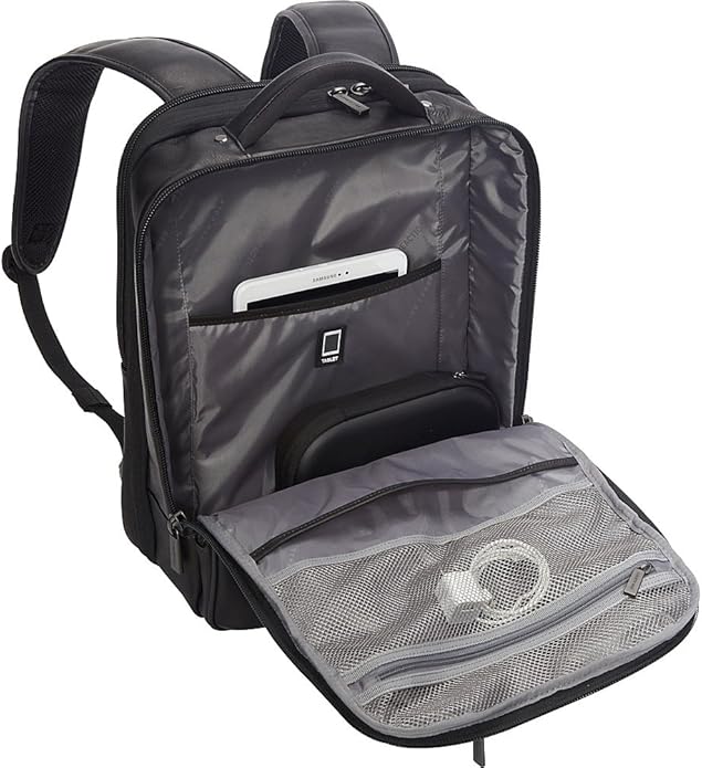 Kenneth Cole Reaction Manhattan Messenger Shoulder Satchel Bag & Backpack