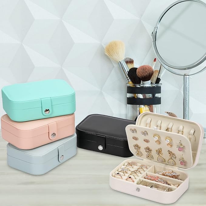 Travel Jewelry Box, PU leather Small Jewelry Organizer For Female Girls, double layer portable mini travel case for storing earrings, rings, necklaces.(White)