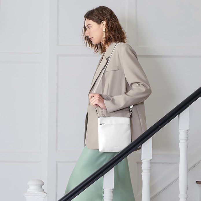 befen Genuine Leather Small Crossbody Purses for Women Travel Cross Body Bags Lightweight with Adjustable Shoulder Strap