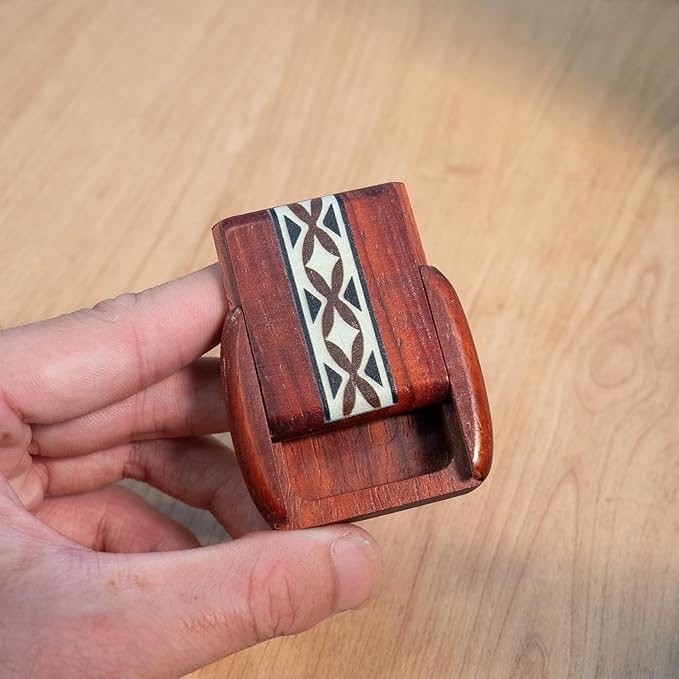 1pcs Handcrafted Wooden Pill Case for Purse - Elegant Rosewood Pill Box Organizer, Discreet Wallet-Size Storage for Medications, Jewelry & Essentials