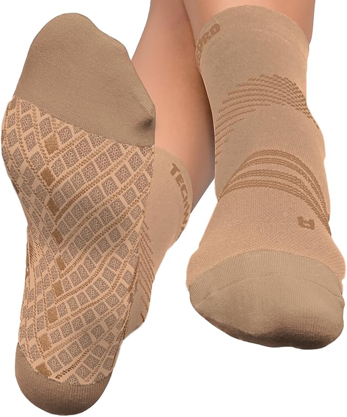 TechWare Pro Plantar Fasciitis Socks – Cushion Ankle Compression Socks Women & Men. Achilles Tendonitis Brace & Arch Support