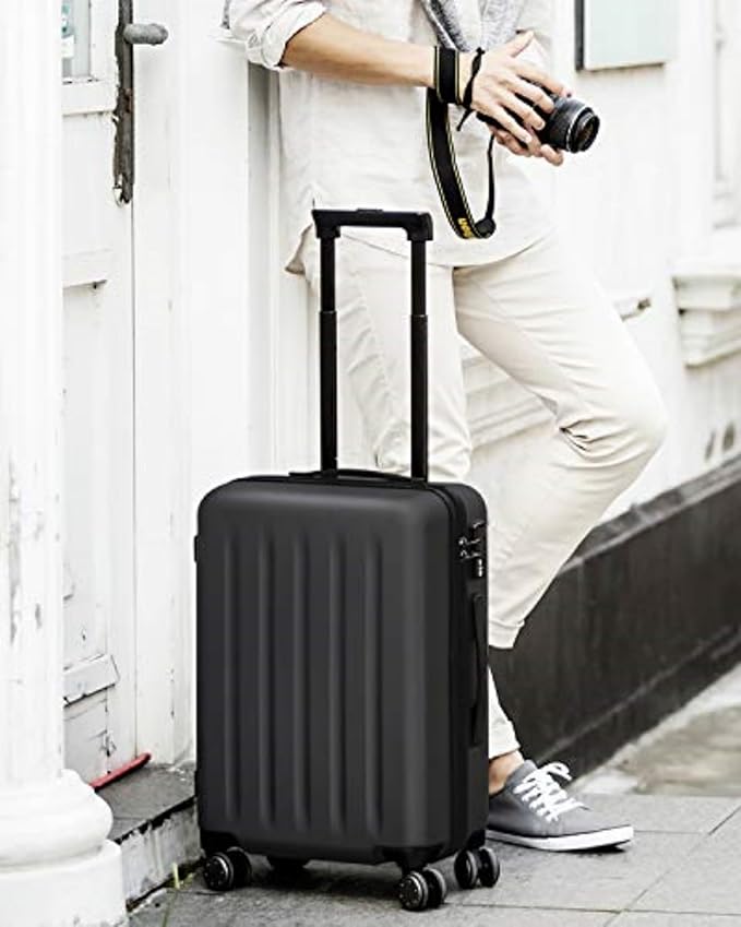 Carry On Suitcase, 20 Inch Carry-On Luggage with Double Spinner Wheels, Dry Wet Separate Design, PC Hard Case Suitcase, Lightweight Travel Luggage, TSA Approved (Black, Danube)
