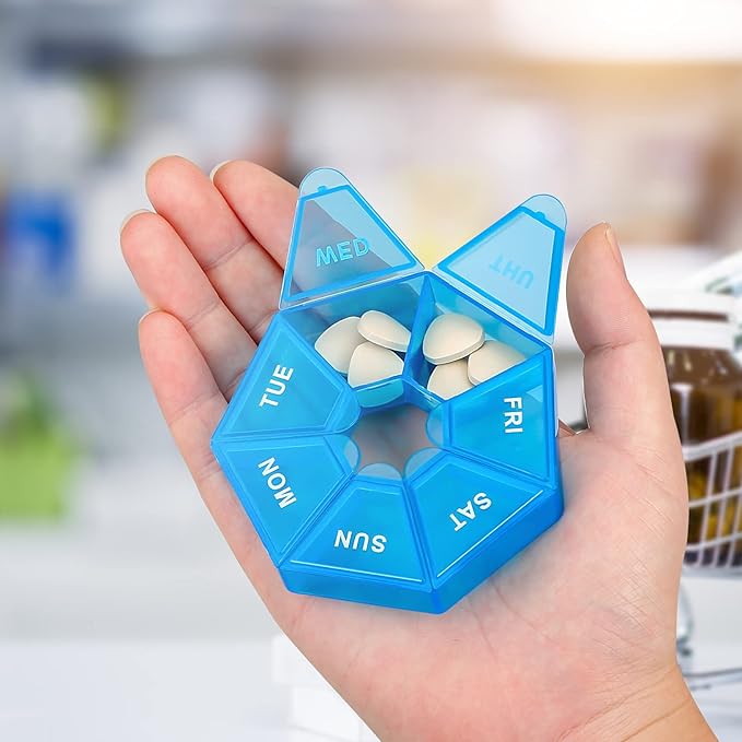 Ponpon 8pcs Pill Holder Box 7-Sided Portable Vitamin Holder Box Pill Organizer Medicine Planner (8 Corlor)