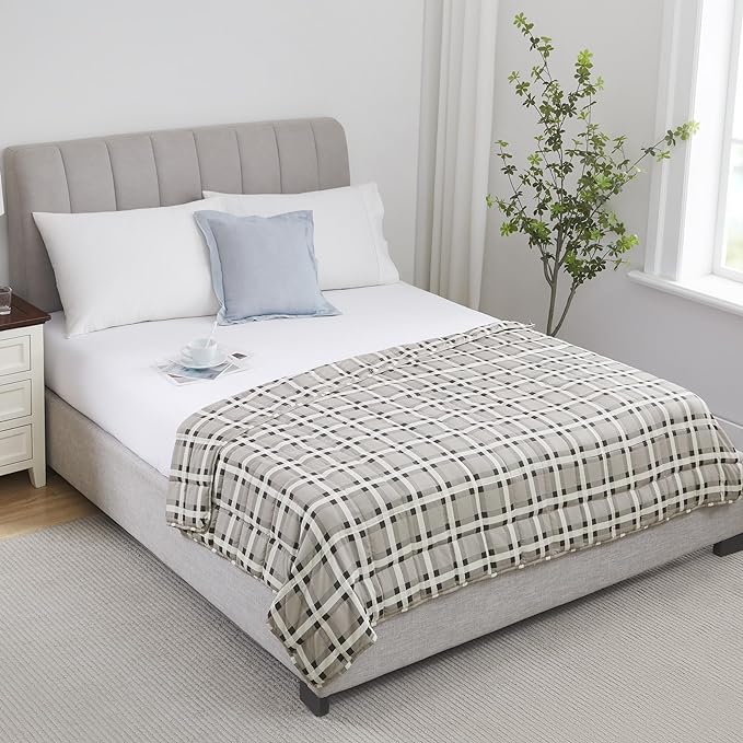 L'AGRATY Weighted Blanket - 60"x80" 20lbs Cooling Breathable Heavy Blanket Microfiber Material with Glass Beads for Adult All-Season Summer Fall Winter Soft Thick Comfort