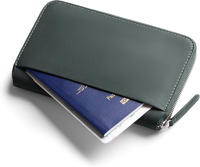 Bellroy Travel Folio – Second Edition - Everglade