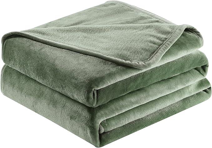Surii Home Luxury Microfiber Flannel Blanket, Super Soft, Warm, Cozy, Fluffy, and Breathable, Perfect Throws for Bed, Couch, Sofa, for All Season Use. 350GSM Travel Size 50x60 Inches (Oliver Green)