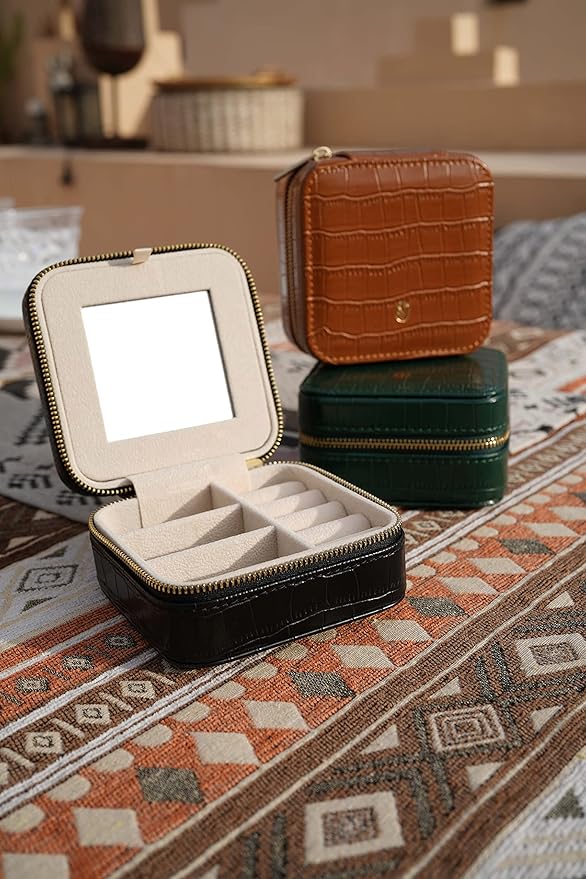 S.Leaf Travel Jewelry Organizer Travel Jewelry Boxes for Women Small Jewelry Travel Case Box Portable Travel Jewelry Case Travel Case Mini Jewelry (10_Pattern_Crocodile_White)