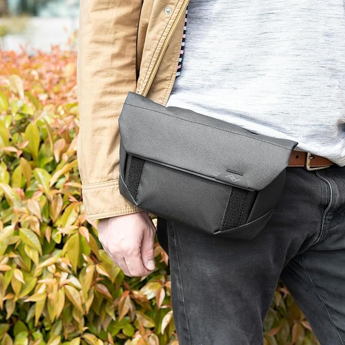 Peak Design Field Pouch V2, Black, 2-in-1 Organizer and Sling Bag, Adjustable Shoulder Strap and Integrated Belt Loops, Weatherproof Nylon Canvas, Organizer Pouch or Carry Bag for Men and Women