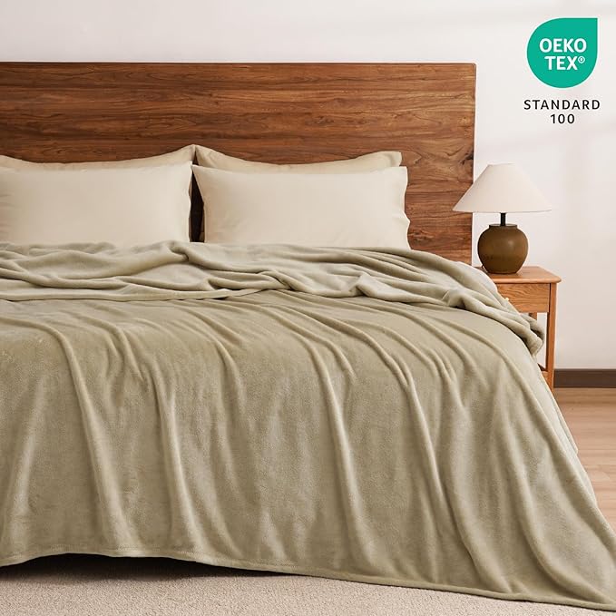PHF Ultra Soft Fleece Blanket Twin Size, No Shed No Pilling Luxury Plush Cozy 300GSM Lightweight Twin XL Blanket for Bed, Couch, Chair, Sofa Suitable for All Season, 76" x 90", Khaki