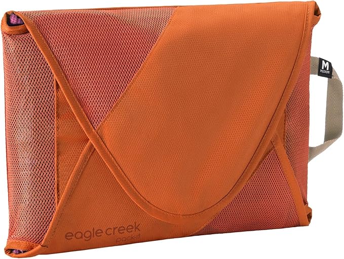 Eagle Creek Pack-It Original Garment Folder - Travel Garment Bag with Compression Wings to Maximize Luggage Space - Convenient Top Handle - Quick Drying Material - Mandarin - Medium
