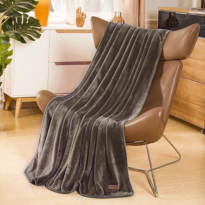 Surii Home Luxury Microfiber Flannel Blanket, Super Soft, Warm, Cozy, Fluffy, and Breathable, Perfect Throws for Bed, Couch, Sofa, for All Season Use. 350GSM King Size 108x90 Inches(Brown)