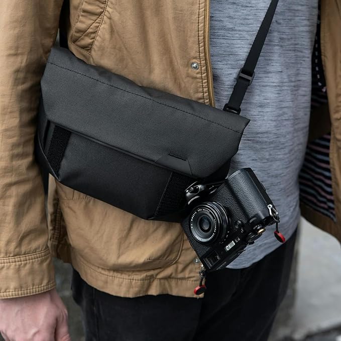 Peak Design Field Pouch V2, Black, 2-in-1 Organizer and Sling Bag, Adjustable Shoulder Strap and Integrated Belt Loops, Weatherproof Nylon Canvas, Organizer Pouch or Carry Bag for Men and Women
