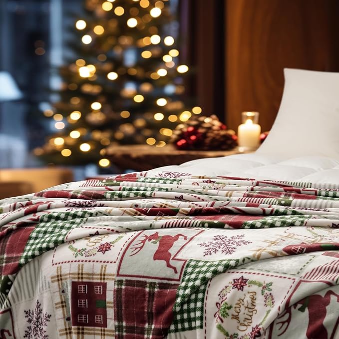 PHF Printed Fleece Throw Blanket, No Shed No Pilling Ultra Soft Plush Cozy Xmas Prints Theme Home Décor Flannel Blanket for Bed, Sofa, Couch and Gift, 50" x 60", Rindeer