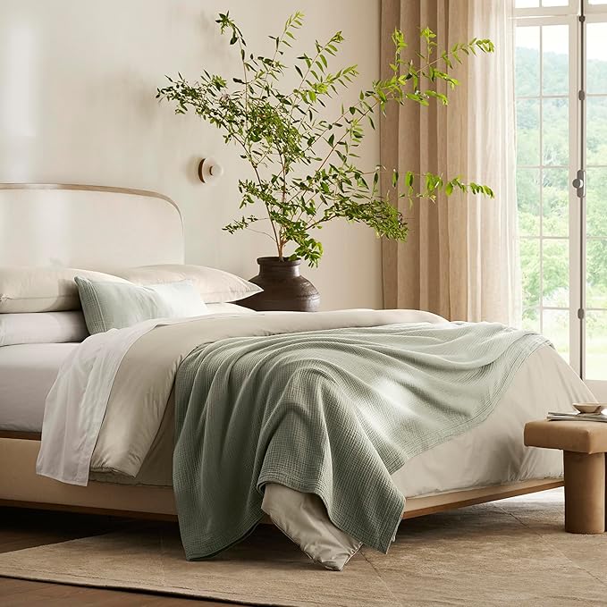 BOLL & BRANCH Dream Bed Blanket - Twin/Twin XL, Sageleaf - Luxury 100% Organic Cotton - Soft, Lightweight and Breathable - Cloud-Like Touch