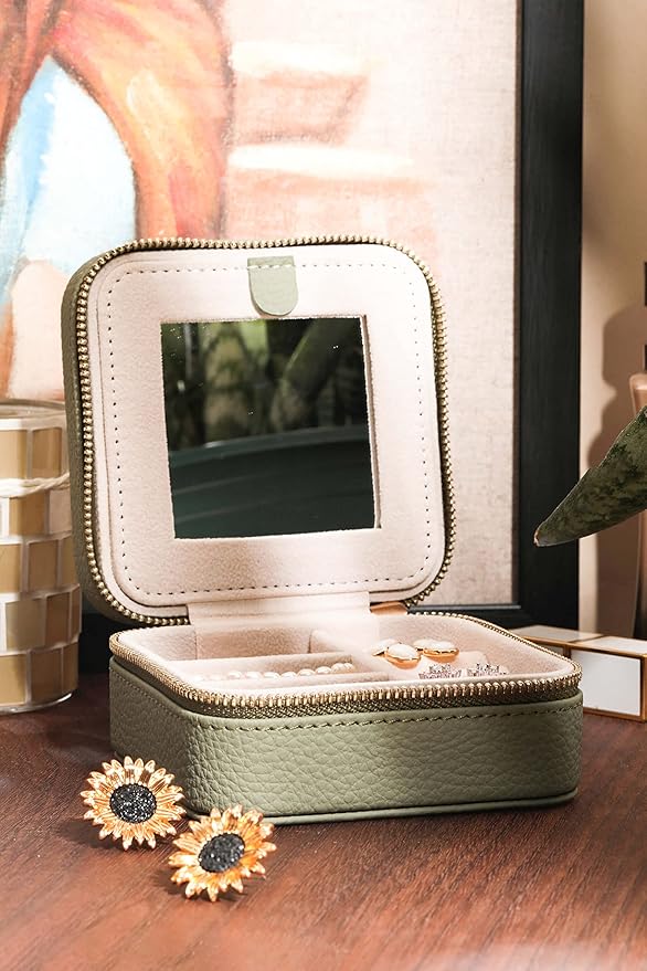 S.Leaf Mini Jewelry Case - Portable Travel Jewelry Box for Women (01 Lychee Sage Green)