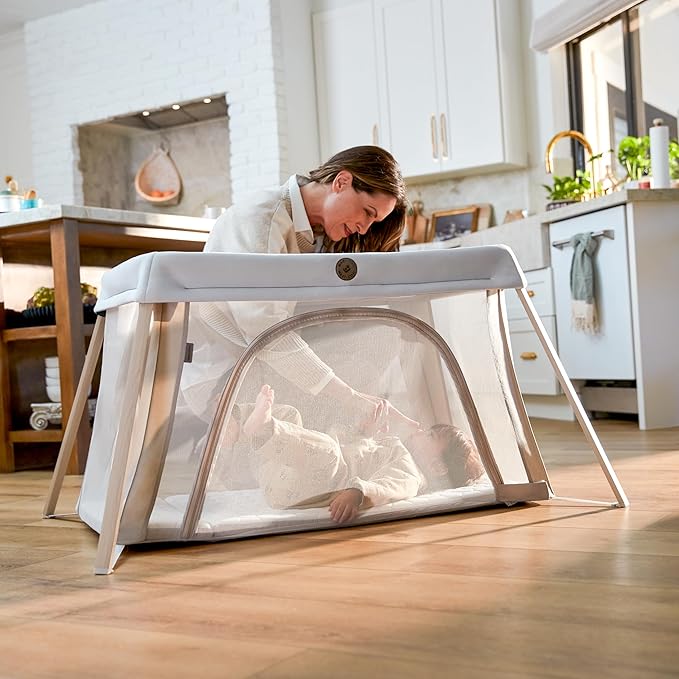 Maxi-Cosi Calao Travel Playard, Infant Bassinet, Toddler Playpen, Portable, Lightweight, Foldable, Easy Setup, with Carry Bag, Breathable Mesh, Classic Oat