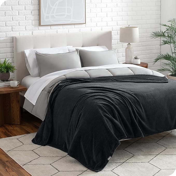 Bare Home Textured Fleece Blanket - Full/Queen - Ultra-Soft Lightweight for Bed, Sofa, and Couch - Luxury Microplush - Cozy Warm Blanket (Full/Queen, Chevron Black)