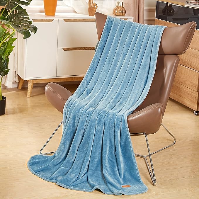 Surii Home Luxury Microfiber Flannel Blanket, Super Soft, Warm, Cozy, Fluffy, and Breathable, Perfect Throws for Bed, Couch, Sofa, for All Season Use. 350GSM Queen Size 90x90 Inches(Sky Blue)