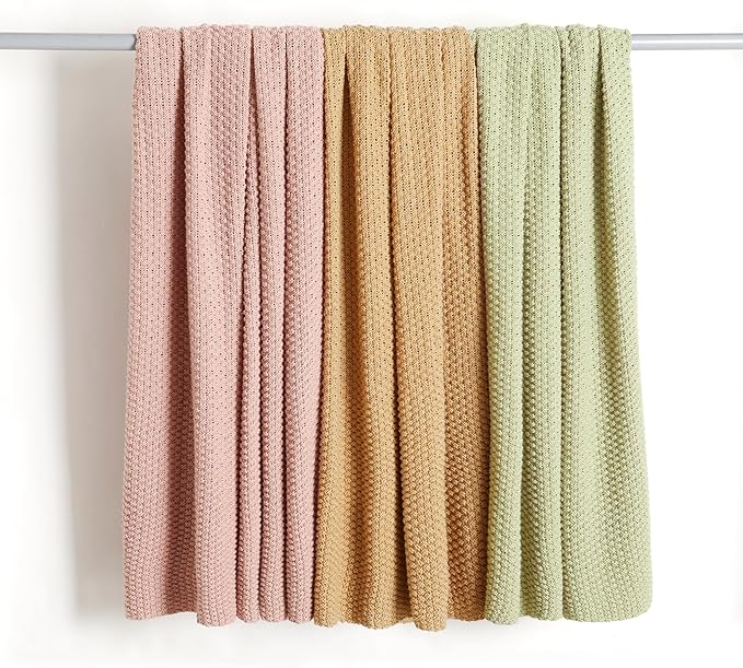 Amazon Basics Chunky Cable Knit Throw Blanket for Couch, Sofa, Bed, Lightweight Soft Cozy, Sand, 50"x 60"