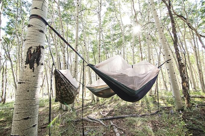 Grand Trunk Skeeter Beeter Pro Mosquito Hammock: Portable Bug Prevention Hammock with Carabiners and Hanging Kit - Perfect for Outdoor Adventures, Backpacking, and Camping Trips, Navy/Forest